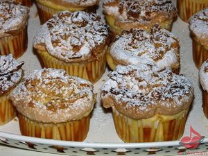 Muffinki serowo-brzoskwiniowe tocokocham.com