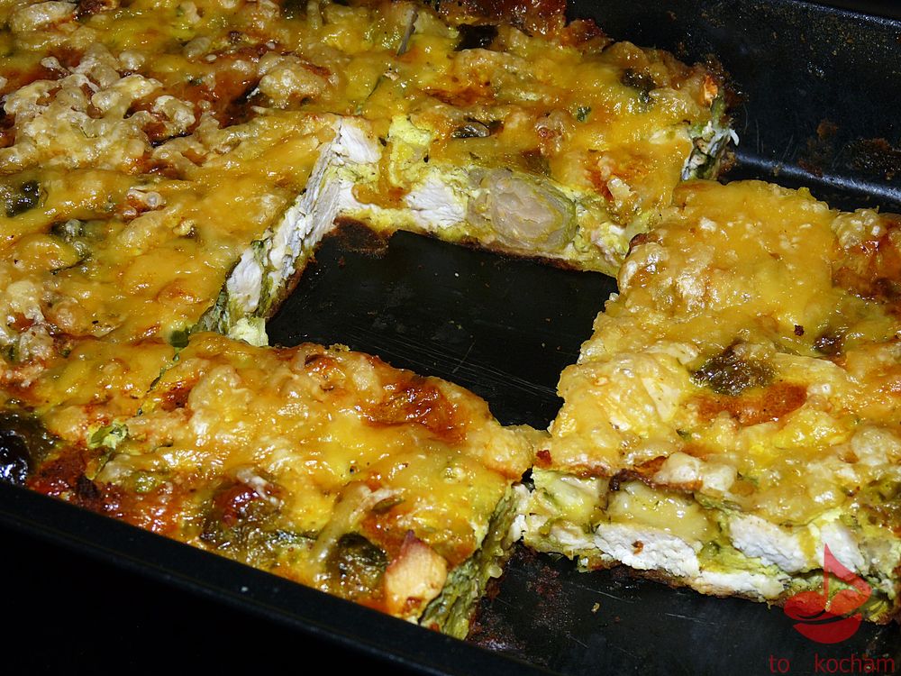 Zapiekanka z brukselki i kurczaka tocokocham.com