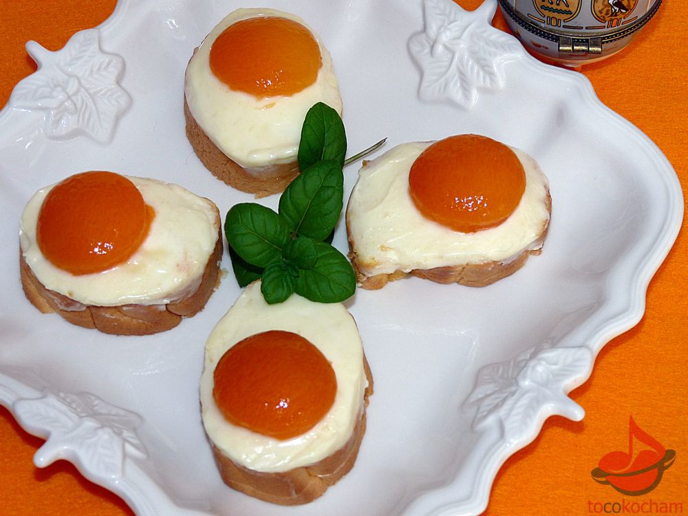 Roladki biszkoptowe a la jajko tocokocham.com