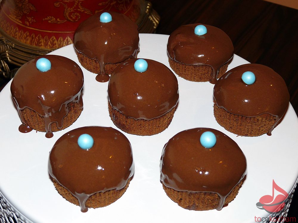 Muffinki z kremem czekoladowym tocokocham.com