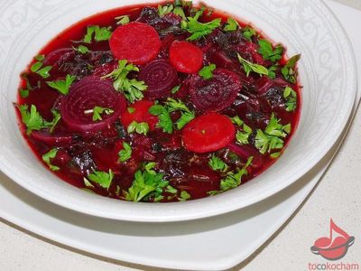 Zupa botwinkowa z włoszczyzną tocokocham.com