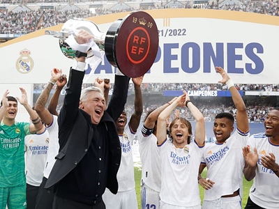 Carlo Ancelotti Real Madryt mistrz Hiszpanii 2022
